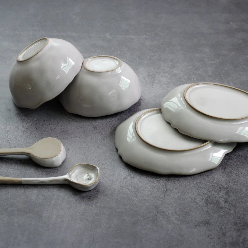 Nordic Ceramic Tableware Uregelmæssig risskål Dessert Salat Bowl krydderi Skål Flatpladefatretter og plader sæt