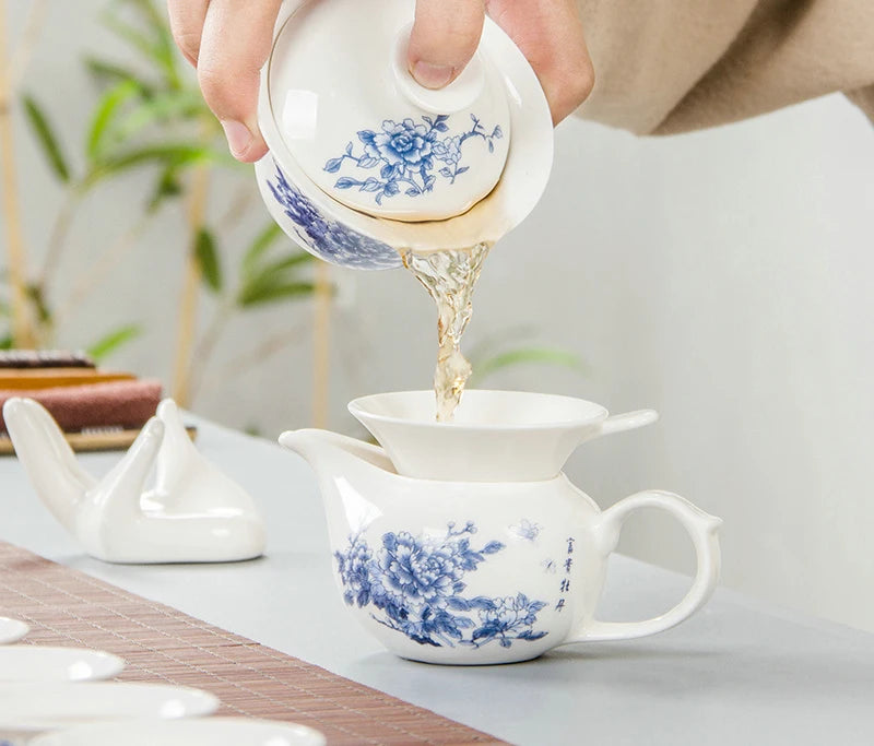 11pcs Chinese Kung Fu Tea Set,Ceramic Portable Teacup Porcelain Service Gaiwan Tea Cups Mug of Tea Ceremony Teapot