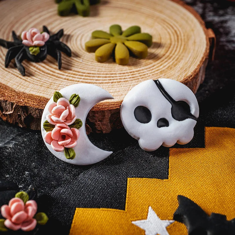 Halloween Series Polymer Clay Cutters Leaves Cat Bat Spider Ghost Pumpkin Shaped Soft Pottery Clay Mold for DIY Earrings Making