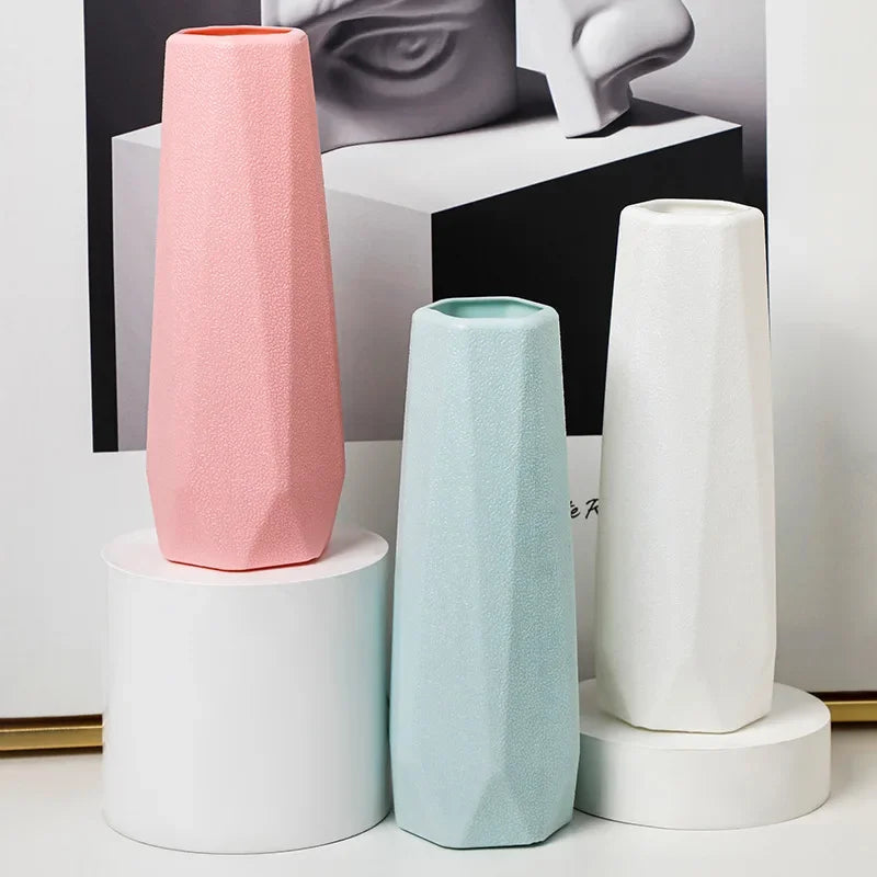 Nordic Style Flower Vase Obývací pokoj Dekorace Ozdoby moderní origamiplastické vázy Pot Flower Aransaments Home Decor