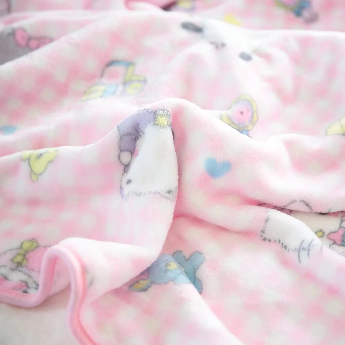 Sanrio Cute Hello Kitty Blanket Warm Flannel Blanket Pillowcase Japanese Style Pattern Printing Blanket Bedspread Bedroom Girl