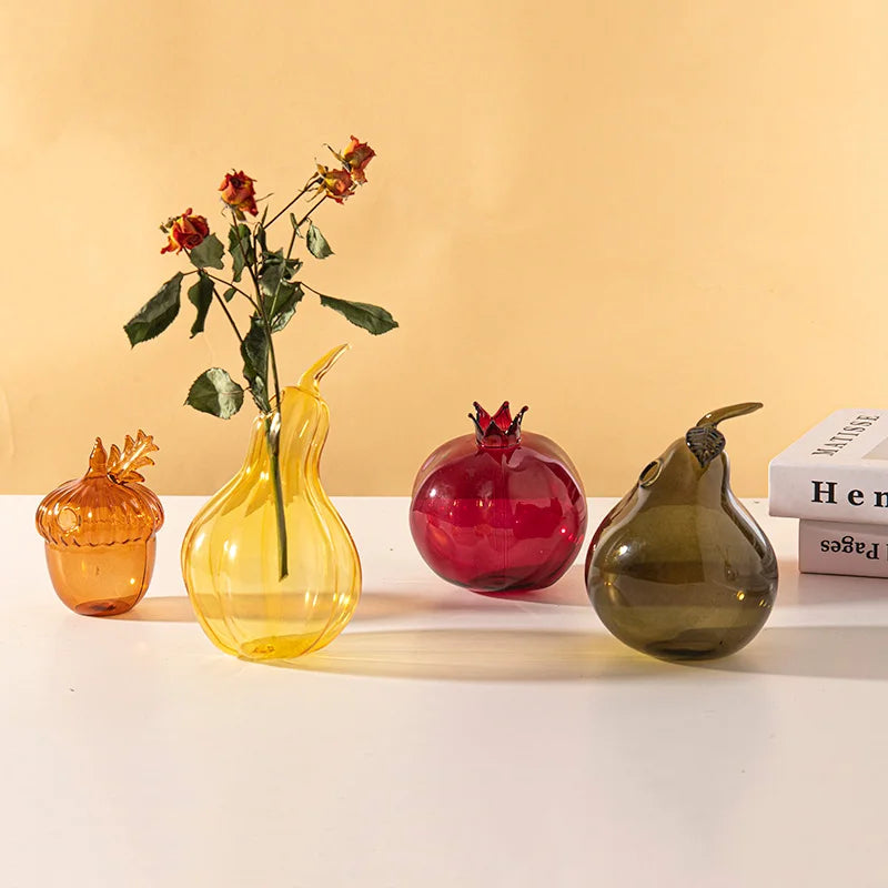 Decorative Flower Bottle Modern Mini Glass Vase for Flowers Transparent Bud Vase Designed for Living Room Decor Table Ornaments