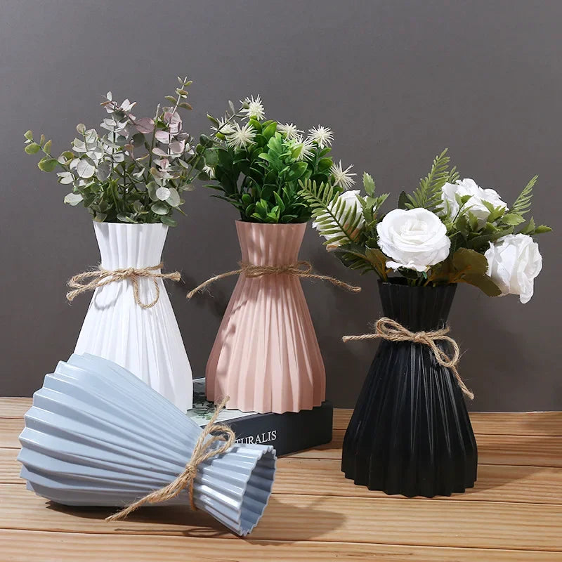 Vaso di plastica Nordico non fragile Vaso fiorito bianco imitazione in ceramica cesto decorativo per fiori per la casa arredamento