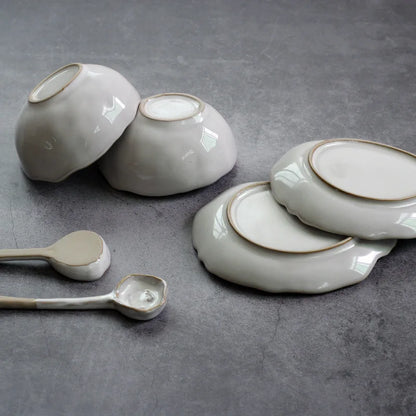 Nordic Ceramic Tableware Uregelmæssig risskål Dessert Salat Bowl krydderi Skål Flatpladefatretter og plader sæt