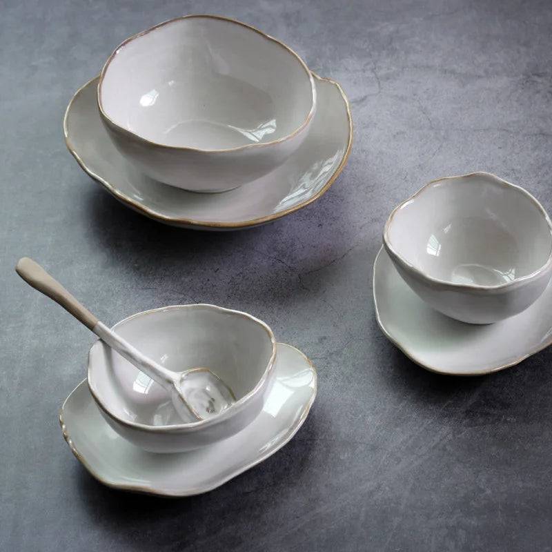 Nordic Ceramic Tableware Uregelmæssig risskål Dessert Salat Bowl krydderi Skål Flatpladefatretter og plader sæt