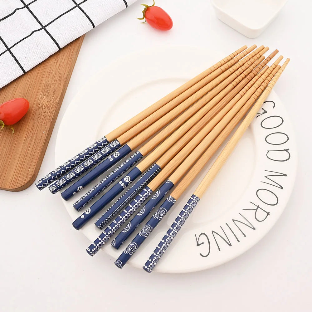 5Pairs Tabelware reutilizável made handmade bambu japonês pauzinhos de madeira natural de madeira de sushi alimento gato flor multi cor de madeira bastão de madeira