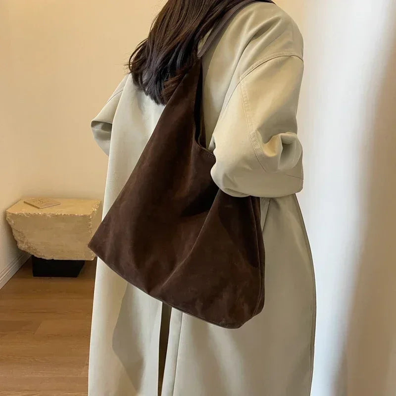 Vintage Women's Täsch grousst Kapazitéit Suede Schëllerbeutel TAppent Faarf einfach Casual Pendler Bag
