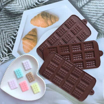 Silicone Chocolate Mold 12 Holes Waffle Chocolate Mold Fondant DIY Candy Bar Mould Cake Decoration Tools Kitchen Baking