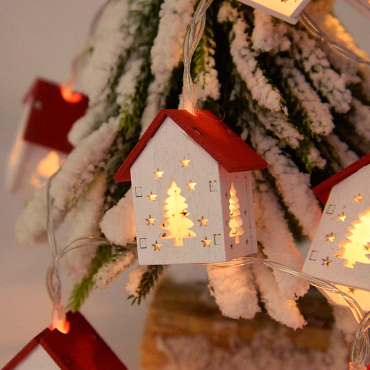 Коледна дървена къща LED струна светлина Xmas Tree Висящо орнамент 2024 Коледна украса за домашни деца Нова година Подарък Navidad