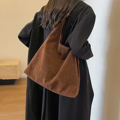 Vintage Women's Täsch grousst Kapazitéit Suede Schëllerbeutel TAppent Faarf einfach Casual Pendler Bag