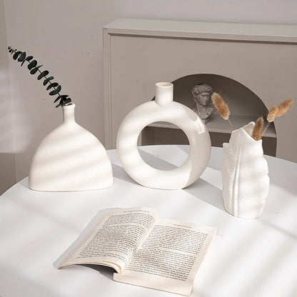 Nordic White Flower Vase Designed Plastic Plant Pot Flower Bud Bottle Weeding Vases Table Desktop Ornaments Living Room Decor꽃병